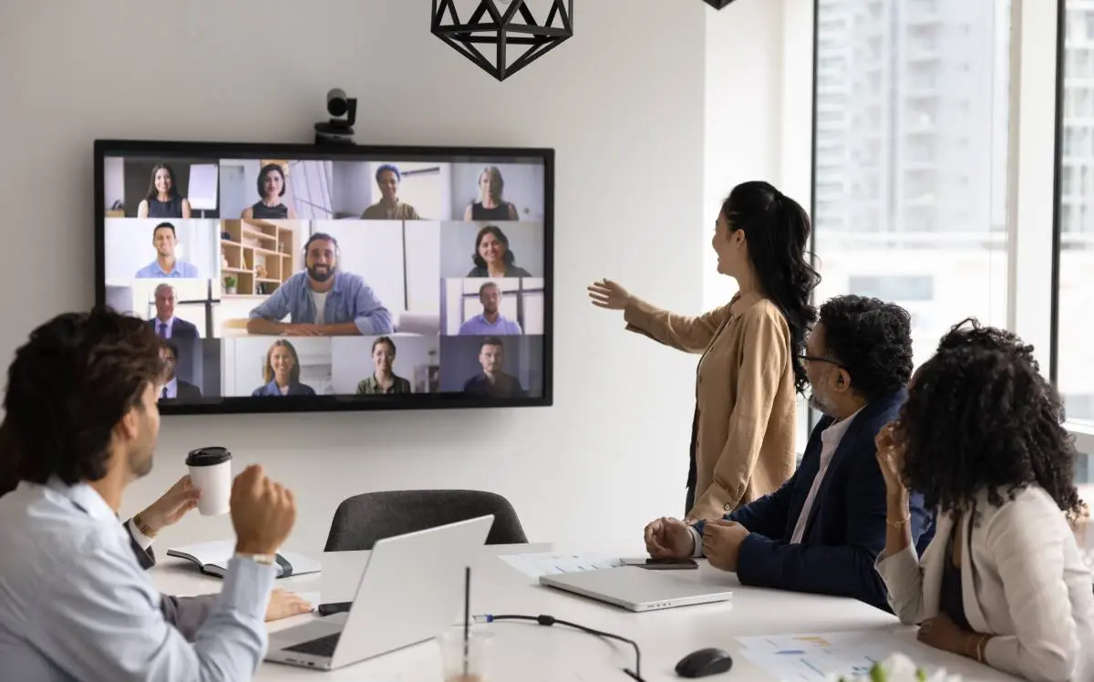 Gestión del talento en empresas tecnológicas: construye equipos globales sin perder el enfoque humano